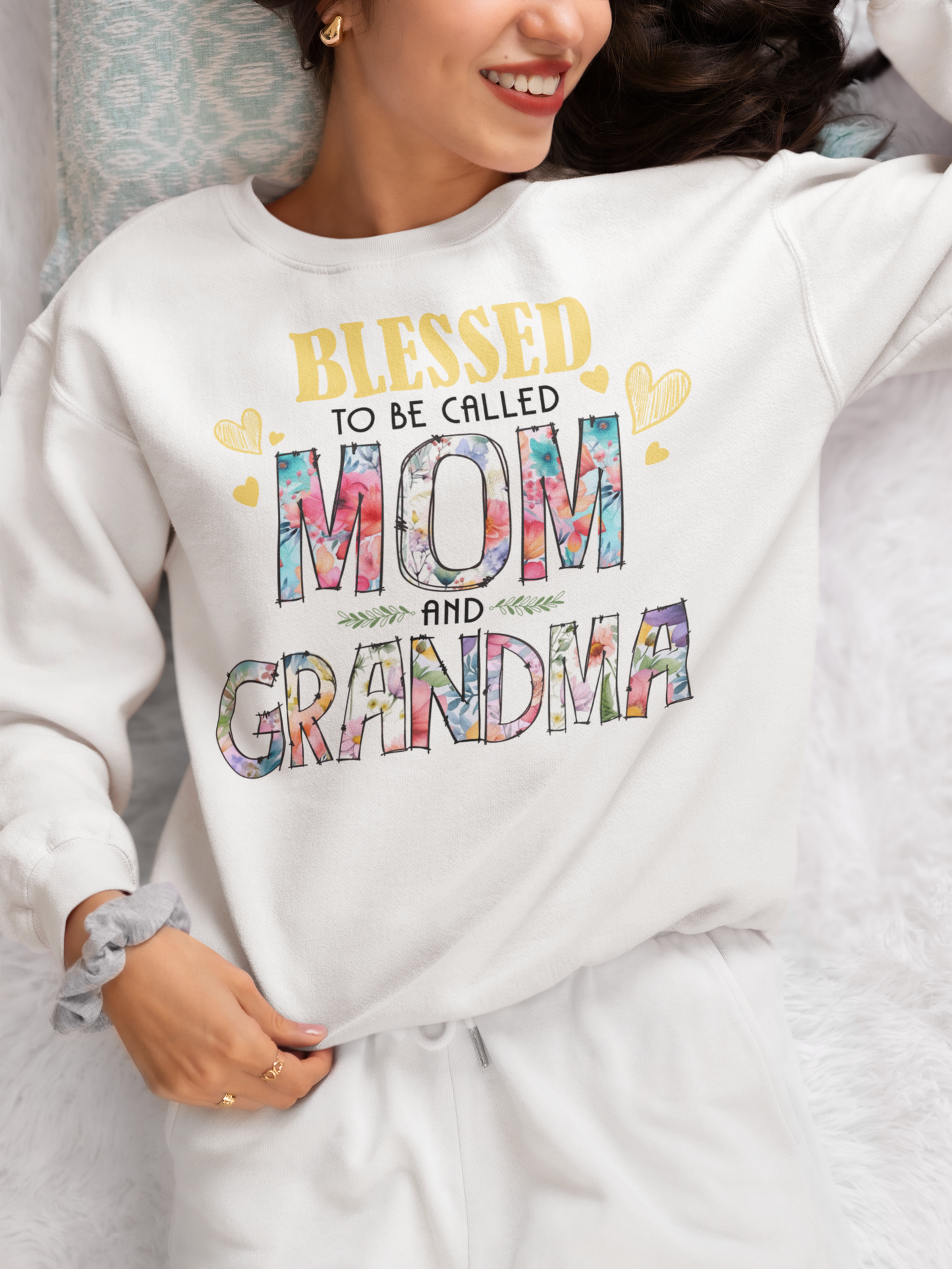 Blessed To Be Called Mom And Grandma Shirt, Grandma Gift, New Grandma T-Shirt, Great Grandma Shirt, Mothers Day Gift,Grandma To Be Shirt,Baby Reveal Shirt,Best Grandma