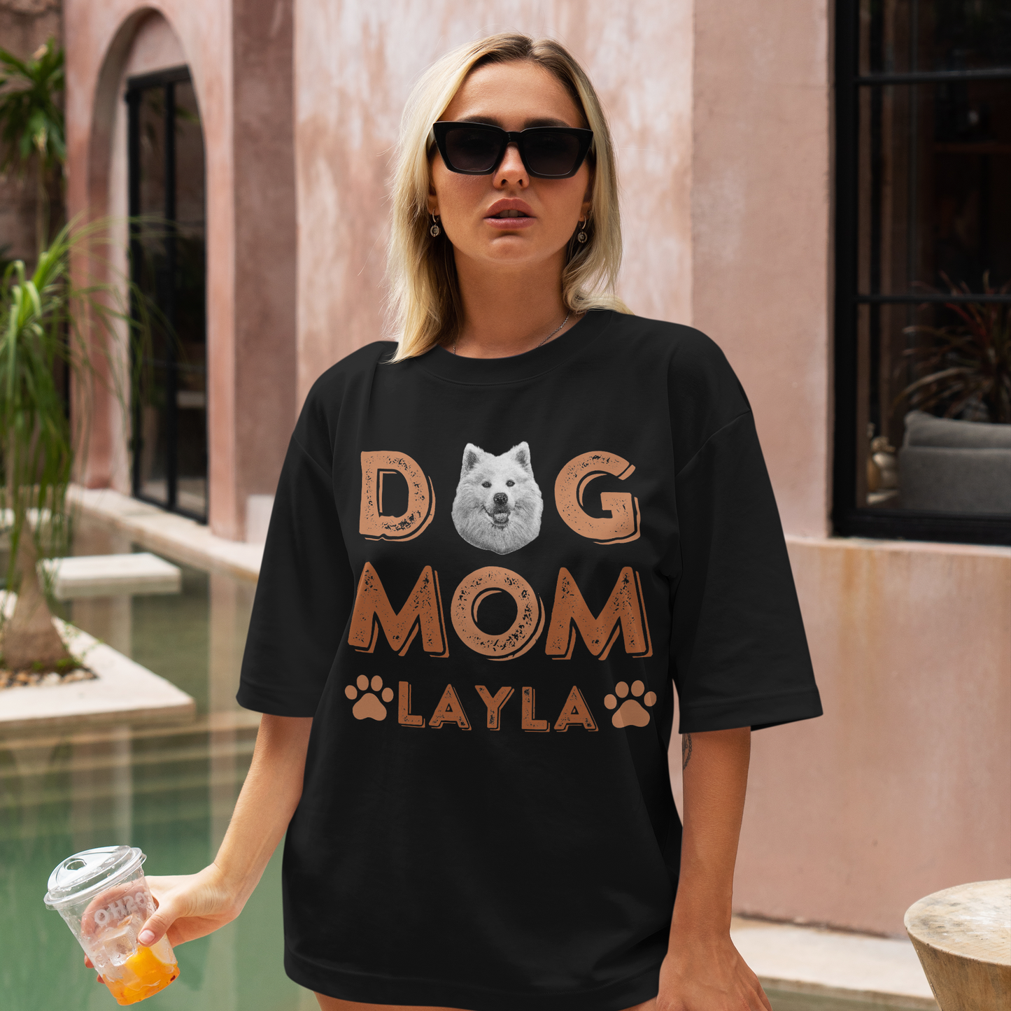 Dog Mom Shirt, Personalized Dog Shirt, Personalized Shirt For Mother's Day, Pet Mom Gift Idea, Customized Dog's Name Shirt, Gift Idea Shirt For Dog Lovers, Lovely Shirt For Who Loves Dog, Cute Retro Dog Mom Shirt, Gift For Dog Holic